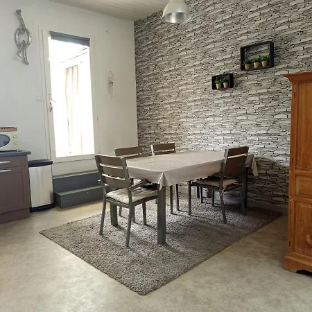 T2 Avec Terrasse - Centre De Apartmán *