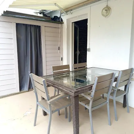 アパート T2 Avec Terrasse - Centre De