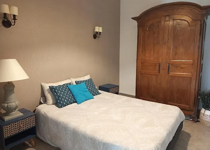 아파트 T2 Avec Terrasse - Centre De *