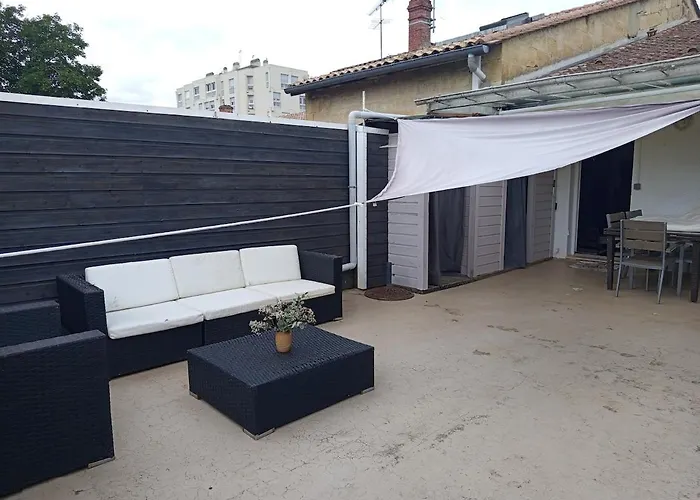 T2 Avec Terrasse - Centre De 랑공